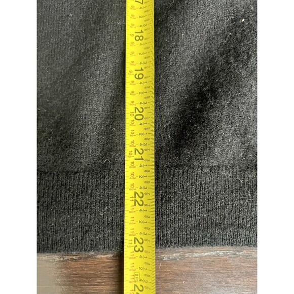 J.Crew Men’s 100% Cashmere V-Neck Pullover Sweater Black XL - Picture 3 of 4